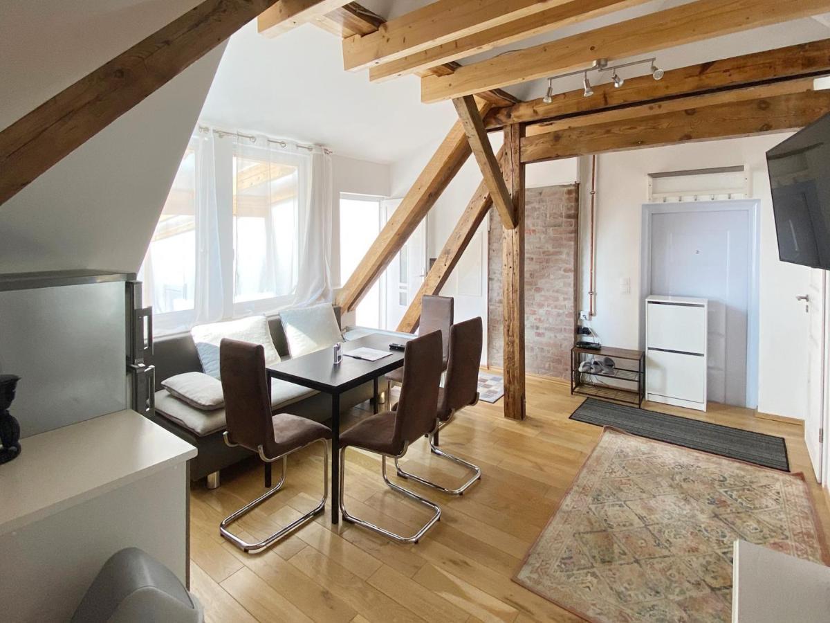 Schwanenburg Apartments Kolonie Rontgental Екстериор снимка