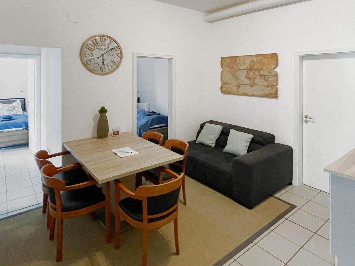 Schwanenburg Apartments Kolonie Rontgental Екстериор снимка