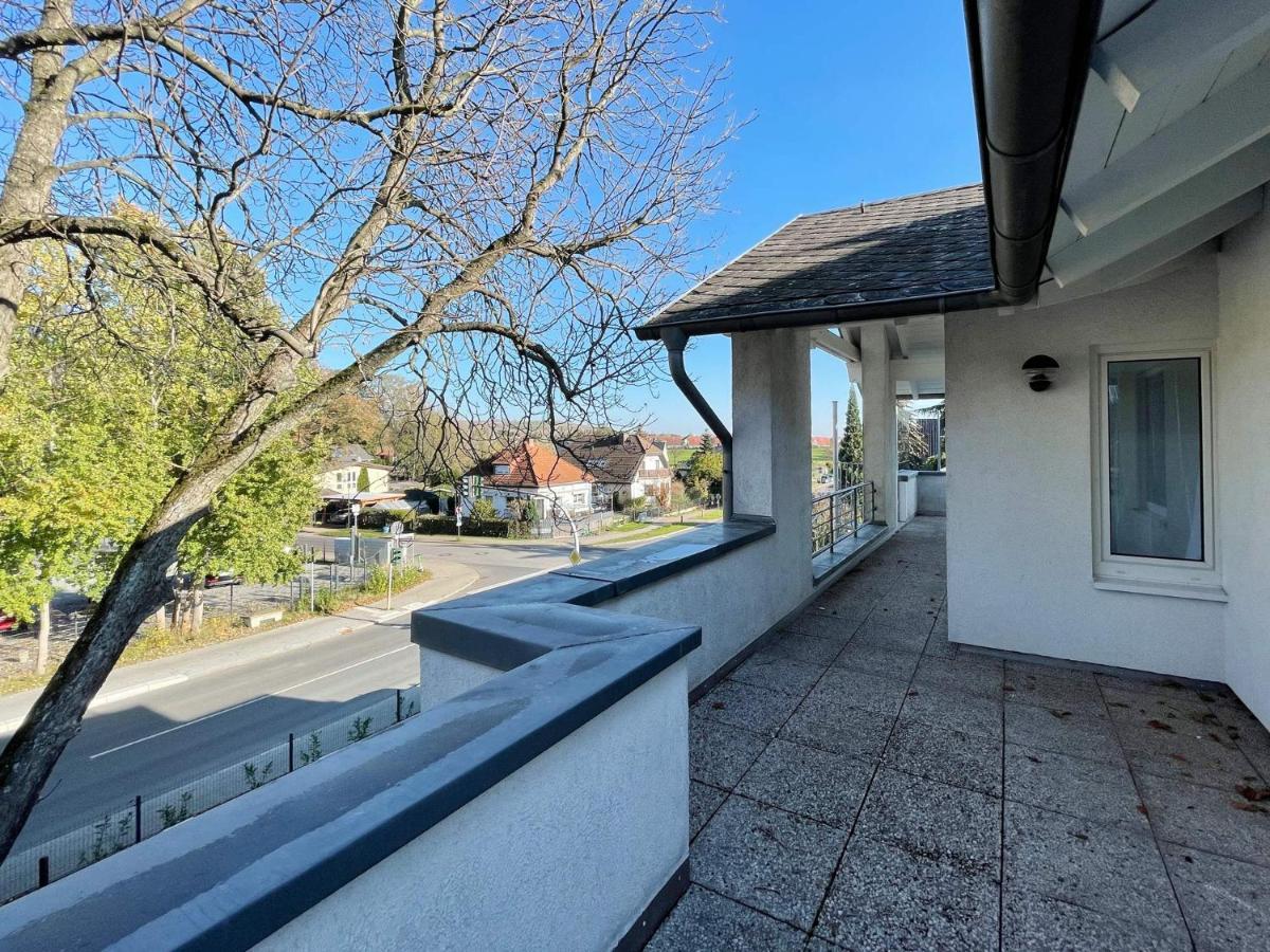 Schwanenburg Apartments Kolonie Rontgental Екстериор снимка
