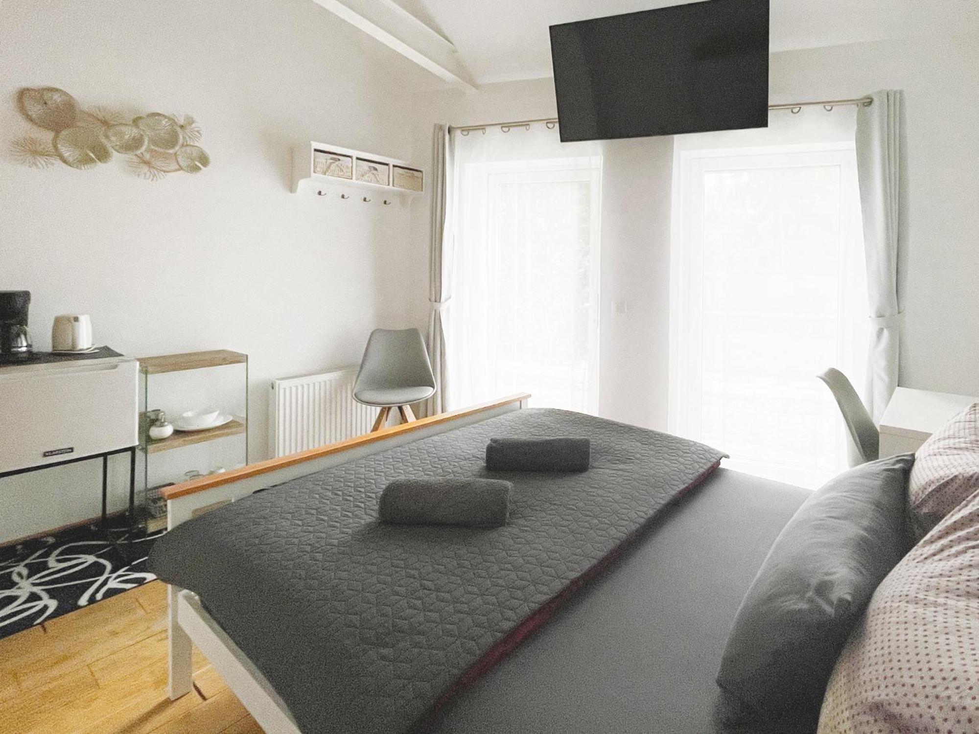 Schwanenburg Apartments Kolonie Rontgental Екстериор снимка